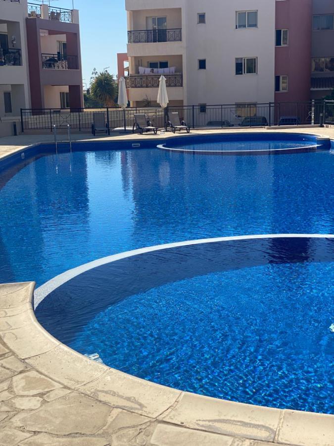 Beautiful Apartment Near The Sea And A Large Private Garden Paphos 外观 照片