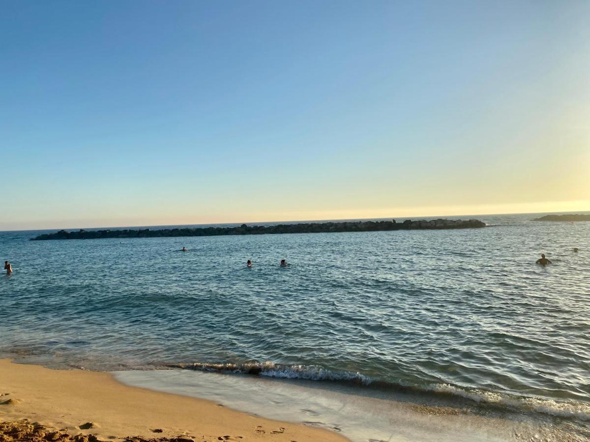 Beautiful Apartment Near The Sea And A Large Private Garden Paphos 外观 照片