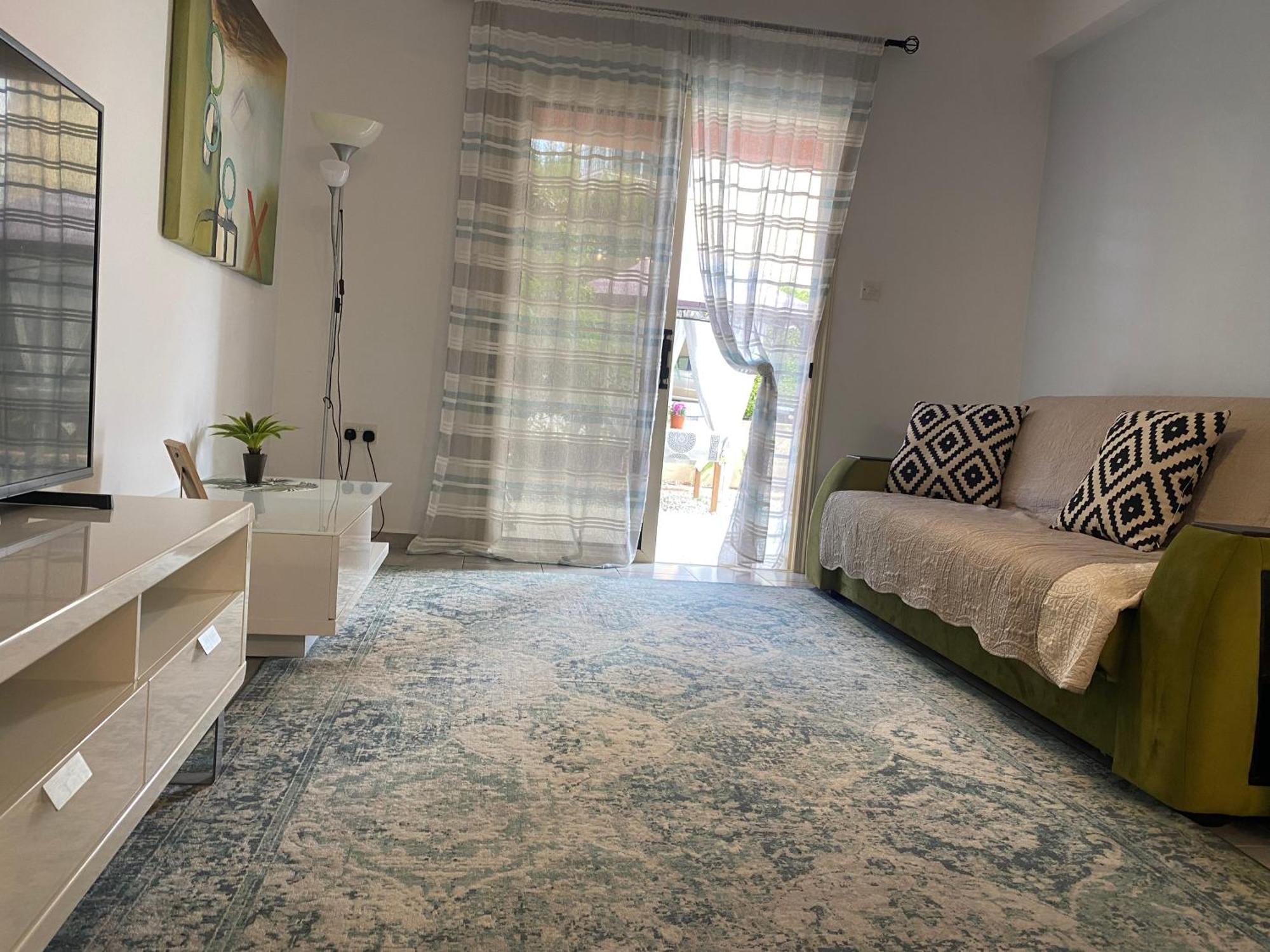 Beautiful Apartment Near The Sea And A Large Private Garden Paphos 外观 照片